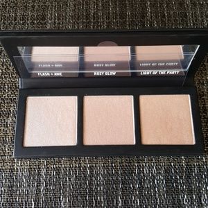 Mac Hyper Real Glow Highlight